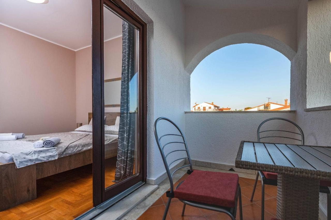 Villa Zorica Пореч Екстериор снимка